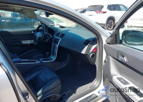 2011 Volvo S40 T5/T5 R-Design from USA, damaged, VIN YV1672MS8B2532093